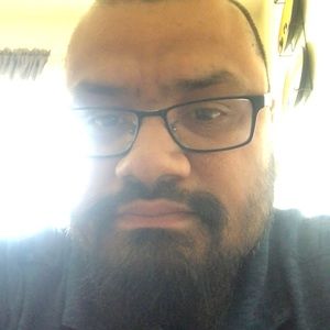 Meet your Posher, Simon